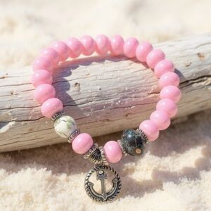Cute Pink Beaded Bracelet with Anchor Charm 💖